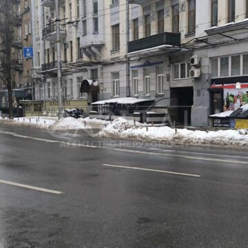 Продаж комерційної нерухомості по вул. Шота Руставелі, 160 м²