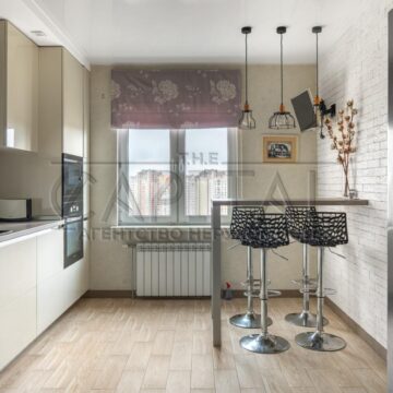 Продаж 3 кімн. квартири по вул. Урлівська 20