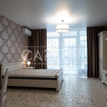 Продаж 1 кімн. квартири по вул. Предславинська 53