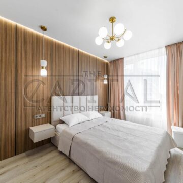 Продаж  кімн. квартири по вул. Всеволода Змієнка