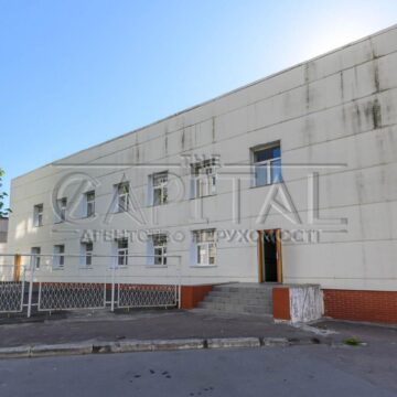 Продаж комерційної нерухомості по вул. Нова, 595 м²