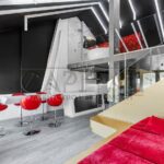 Продаж 4 кімн. квартири по вул. Регенераторна 4 | 2
