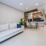 Продаж 2 кімн. квартири по вул. Максимовича Михайла 24 | 2