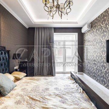 Продаж 2 кімн. квартири по вул. Коновальця Євгена 34А