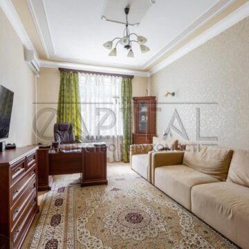 Продаж 4 кімн. квартири по вул. Миколи Міхновського 7
