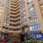 Продаж 4 кімн. квартири по вул. Срібнокільська 22 | 22