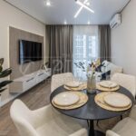Продаж 2 кімн. квартири по вул. Максимовича Михайла 28 | 1
