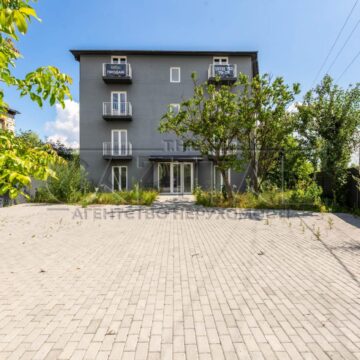 Продаж комерційної нерухомості по вул. Озерна, 1031.2 м²