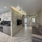 Продаж 3 кімн. квартири по вул. Дніпровська наб. 18 | 1