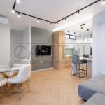 Продаж 3 кімн. квартири по вул. Джона Маккейна 26 | 1