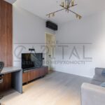 Продаж будинку 217м², 10 соток, Хотів | 19