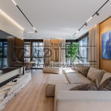 Продаж 3 кімн. квартири по вул. Предславинська 42
