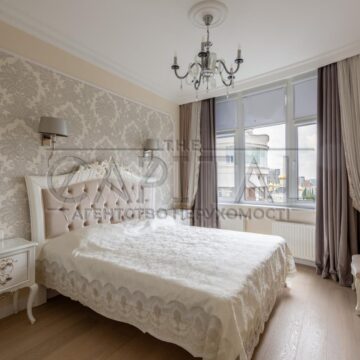 Продаж 3 кімн. квартири по вул. Глибочицька 32В