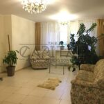 Продаж 2 кімн. квартири по вул. Срібнокільська 1 | 1
