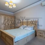 Продаж 2 кімн. квартири по вул. Басейна | 1