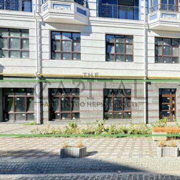 Продаж комерційної нерухомості по вул. Кожем'яцька, 130 м²
