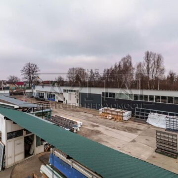 Продаж комерційної нерухомості по вул. Милославська, 1731 м²