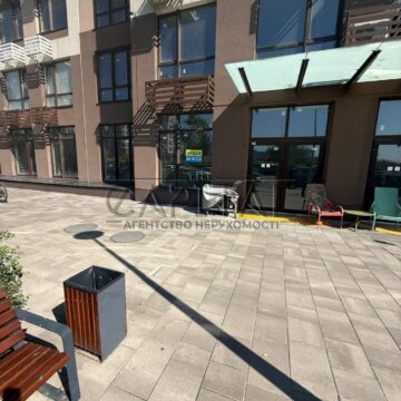 Продаж комерційної нерухомості по вул. Генерала Грекова, 90 м²