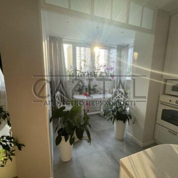 Продаж 3 кімн. квартири по вул. Ревуцького 7в