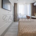 Продаж 1 кімн. квартири по вул. Дніпровська наб. 18А | 8