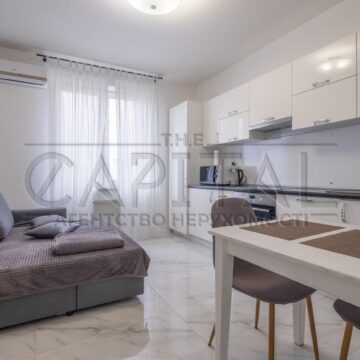 Продаж 2 кімн. квартири по вул. Чорновола 27