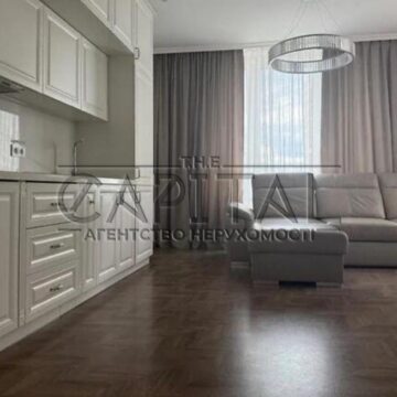 Sale of 2-room apartment on Dniprovska embankment 18A