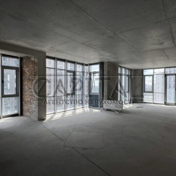 3-room apartment for sale on Andriy Verkhoglyada St. 28