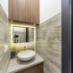 Оренда комерційної нерухомості по вул. Василя Тютюнника, 56 м² | 16