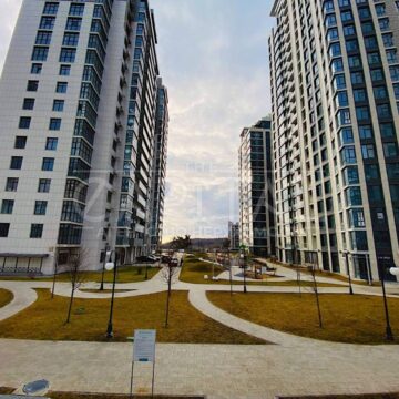 Продаж 2 кімн. квартири по вул. Андрія Верхогляда 1-20а