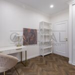 Продаж 2 кімн. квартири по вул. Салютна 2б | 18