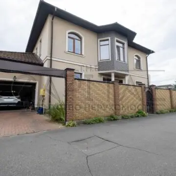 Оренда будинку 320м², 8 соток, Київ