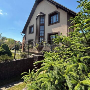 Оренда будинку 180м², 16 соток, Нові Петрівці