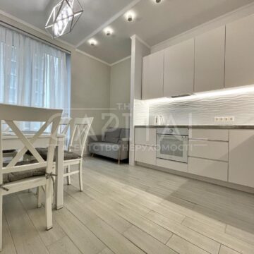 Оренда 1 кімн. квартири по вул. Андрія Верхогляда 15б